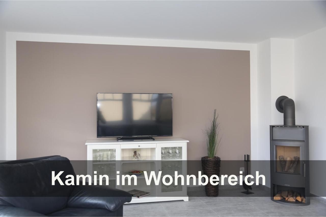 Ostseelagune Zingst, Exklusive Dhh, Strandnah, Sauna, Kamin, 3 Sz, 2 Baeder, Glasfaser, Haustierfrei, Garten Mit Suedterrasse, E-Ladesaeule, 2 Stellplaetze, Strandkorb, Fahrradschuppen, Waschmaschine, Trockner, Nichtraucher Luaran gambar