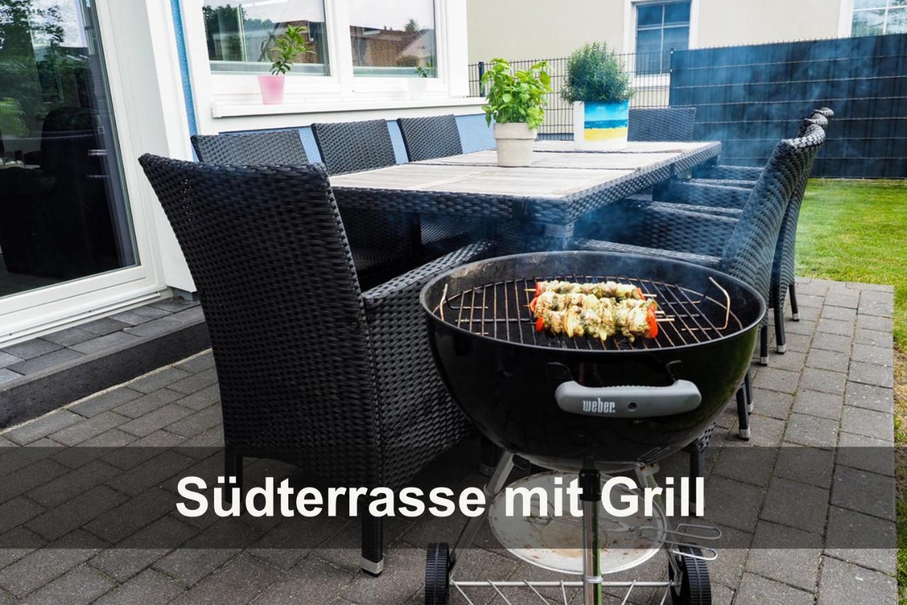 Ostseelagune Zingst, Exklusive Dhh, Strandnah, Sauna, Kamin, 3 Sz, 2 Baeder, Glasfaser, Haustierfrei, Garten Mit Suedterrasse, E-Ladesaeule, 2 Stellplaetze, Strandkorb, Fahrradschuppen, Waschmaschine, Trockner, Nichtraucher Luaran gambar