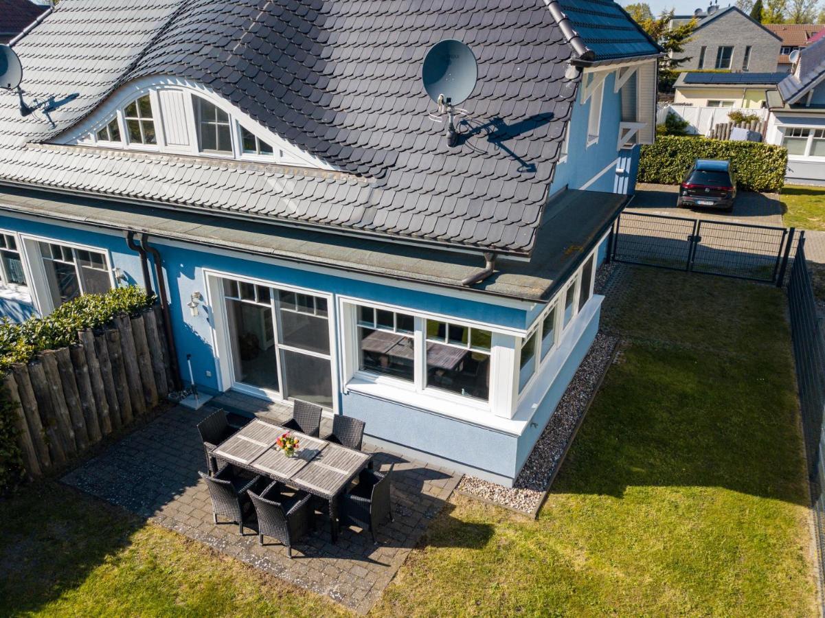Ostseelagune Zingst, Exklusive Dhh, Strandnah, Sauna, Kamin, 3 Sz, 2 Baeder, Glasfaser, Haustierfrei, Garten Mit Suedterrasse, E-Ladesaeule, 2 Stellplaetze, Strandkorb, Fahrradschuppen, Waschmaschine, Trockner, Nichtraucher Luaran gambar