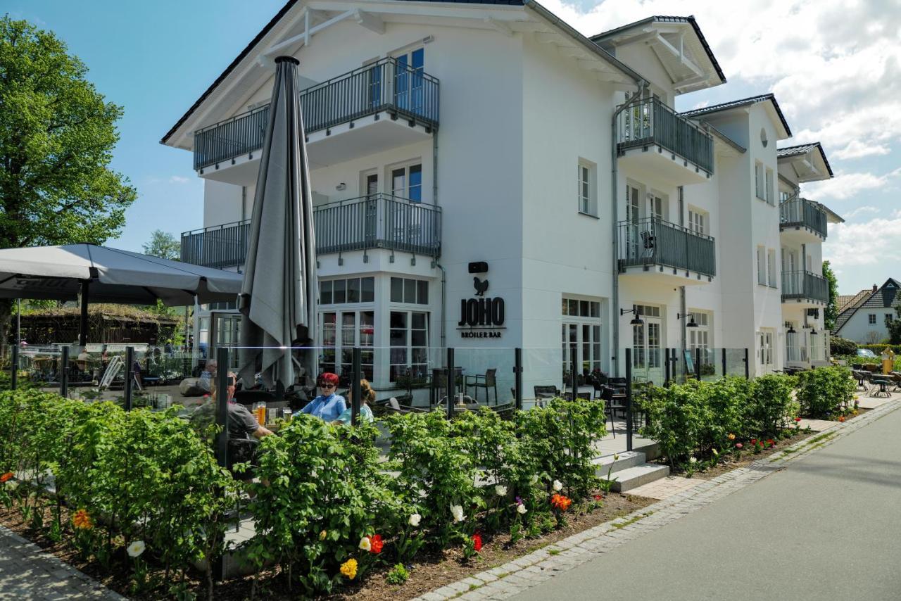 Ostseelagune Zingst, Exklusive Dhh, Strandnah, Sauna, Kamin, 3 Sz, 2 Baeder, Glasfaser, Haustierfrei, Garten Mit Suedterrasse, E-Ladesaeule, 2 Stellplaetze, Strandkorb, Fahrradschuppen, Waschmaschine, Trockner, Nichtraucher Luaran gambar